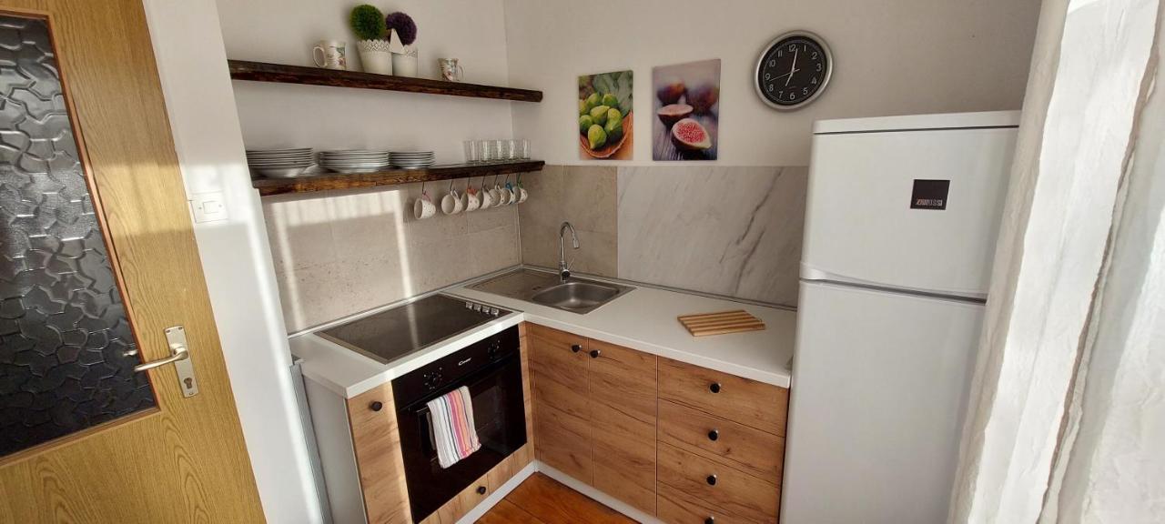 R&E Apartment 스플리트 외부 사진