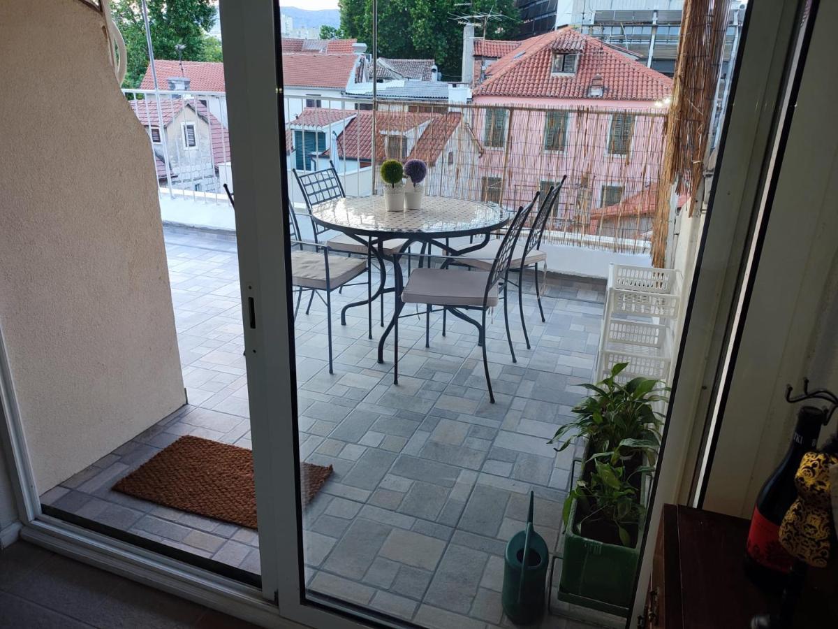 R&E Apartment 스플리트 외부 사진