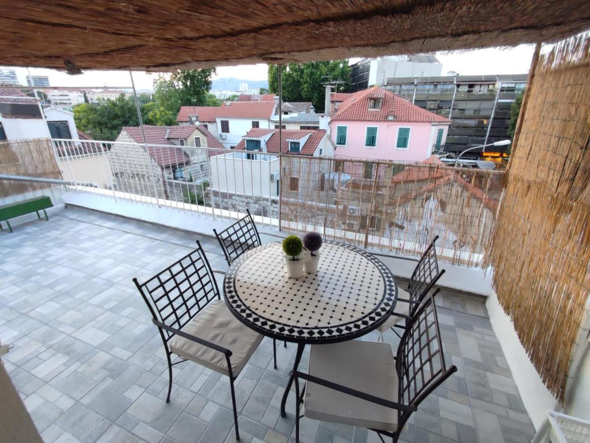 R&E Apartment 스플리트 외부 사진