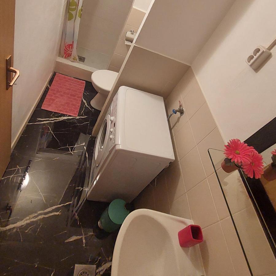 R&E Apartment 스플리트 외부 사진